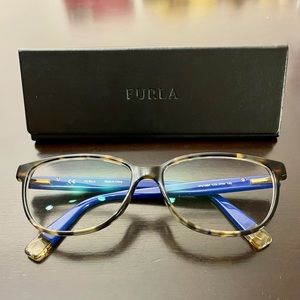👓 Sleek trendy authentic Perla glasses!